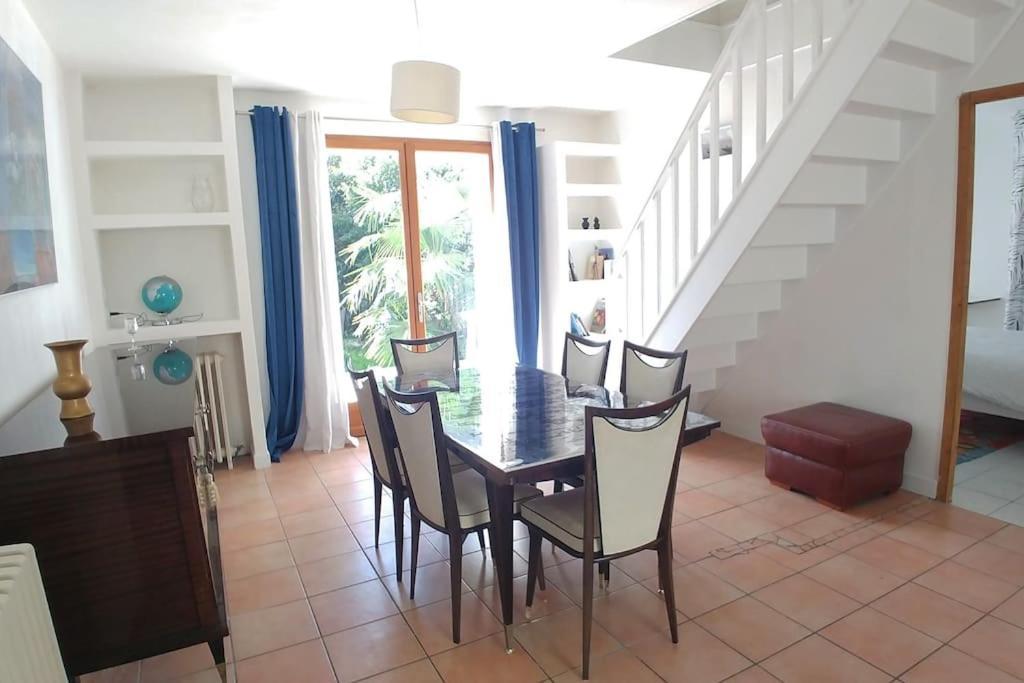 Comme A La Maison Cenon Esterno foto